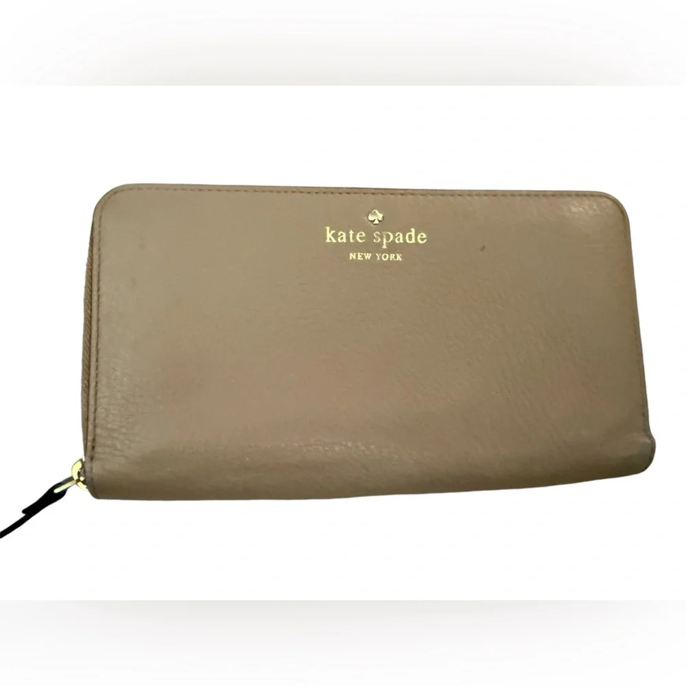 Kate Spade Continental Leather Wallet in Tan